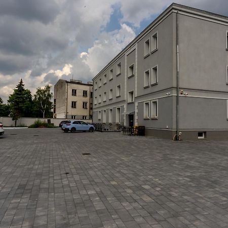 Bed and Breakfast Sleep&Fly Okecie Warsaw Airport Екстер'єр фото