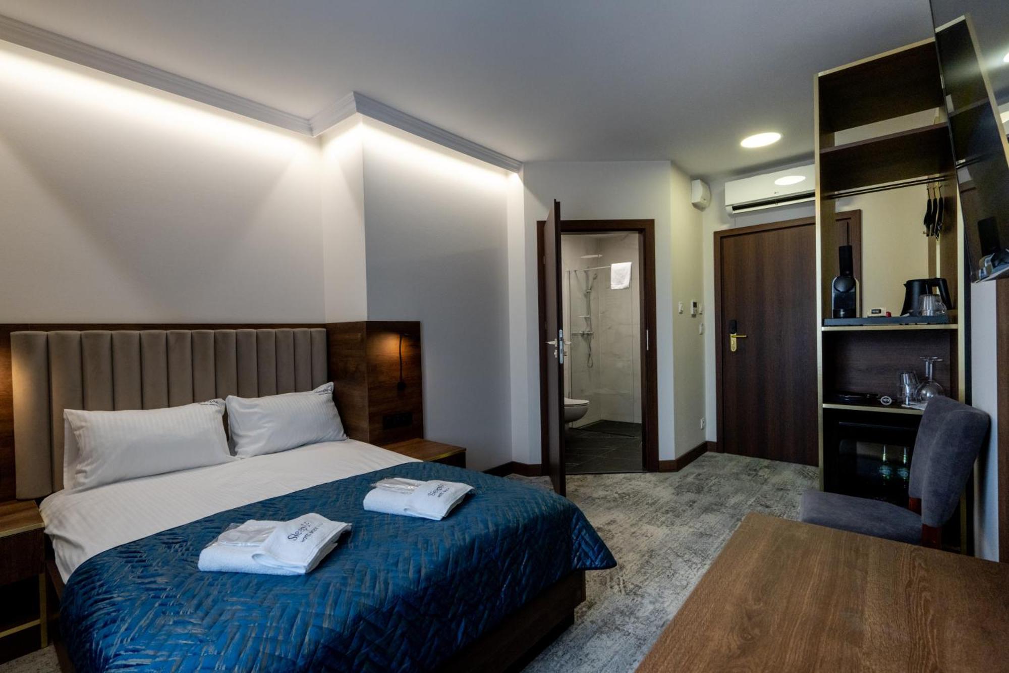 Bed and Breakfast Sleep&Fly Okecie Warsaw Airport Екстер'єр фото
